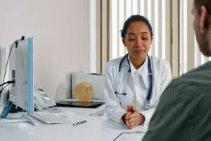 Chiropractor at Knoxville Spine & Sports